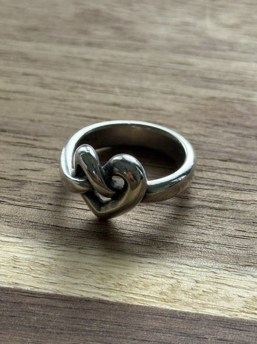 James Avery Retired Sterling Silver Heart Knot Ring Size 8.5